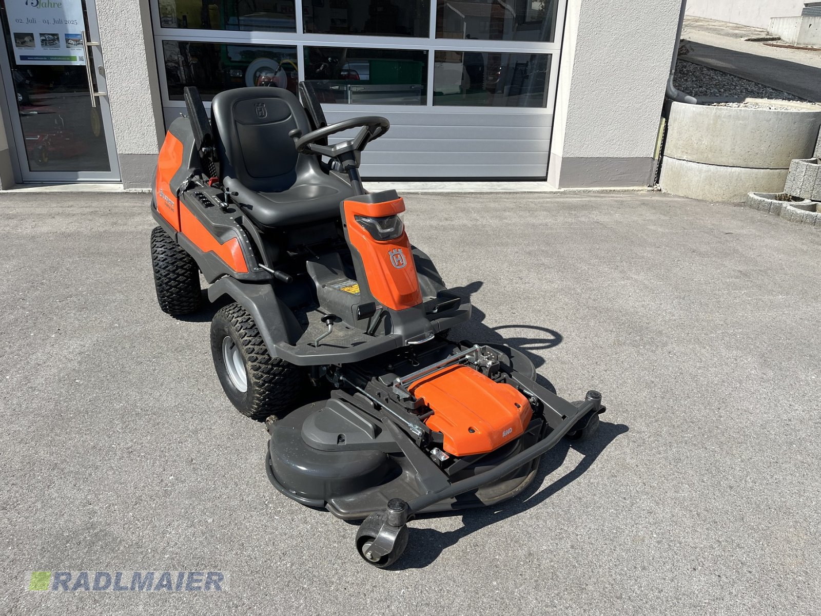 Rasentraktor typu Husqvarna Rider 420TsX AWD, Gebrauchtmaschine w Babensham (Zdjęcie 10)