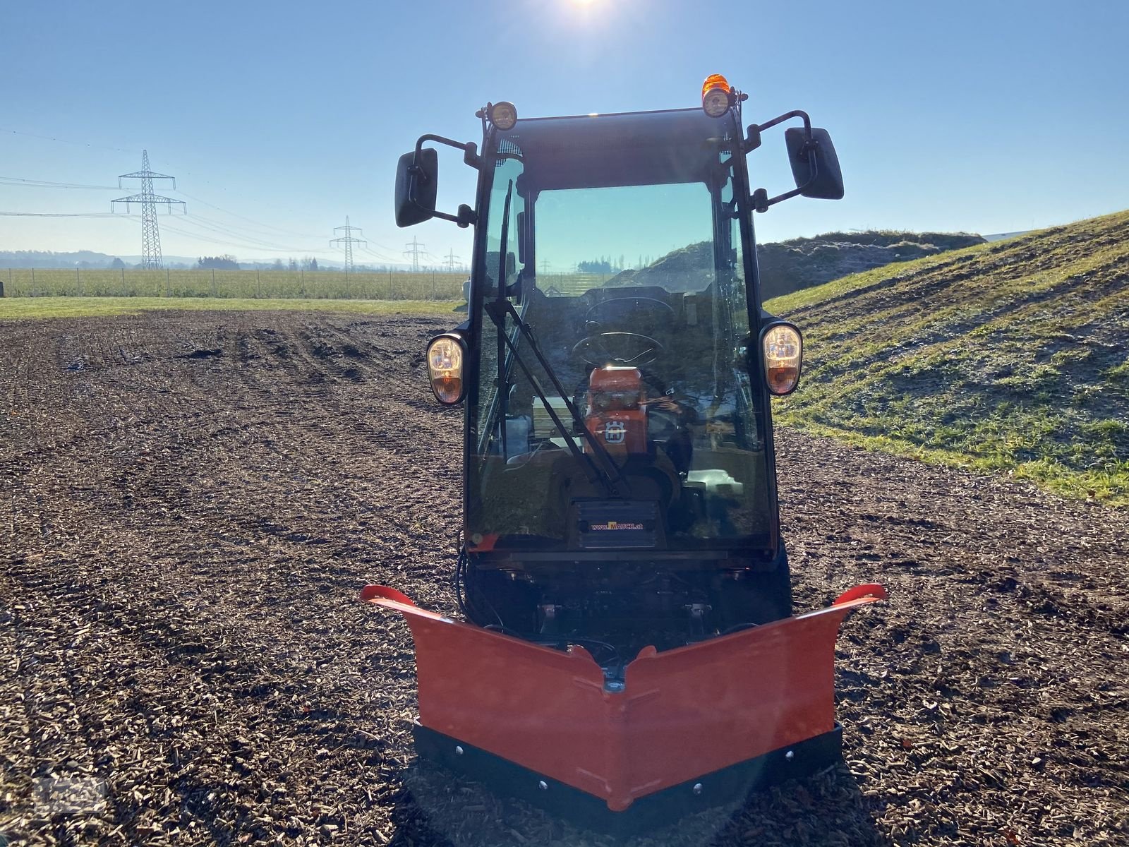 Rasentraktor des Typs Husqvarna Rider 525 DX Kabine Diesel NEU 1/3 Finanzierung, Neumaschine in Burgkirchen (Bild 16)