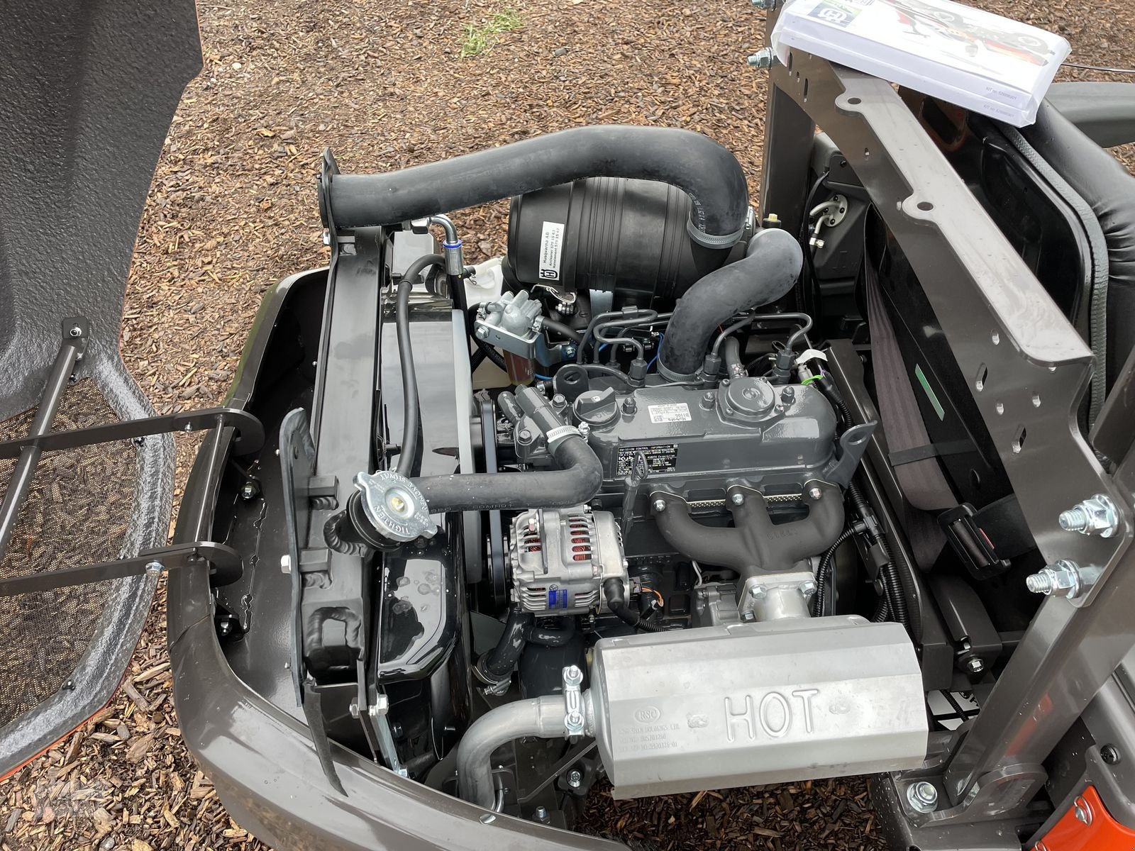 Rasentraktor des Typs Husqvarna Rider 525DX Diesel NEU 1/3 Finanzierung, Neumaschine in Burgkirchen (Bild 16)