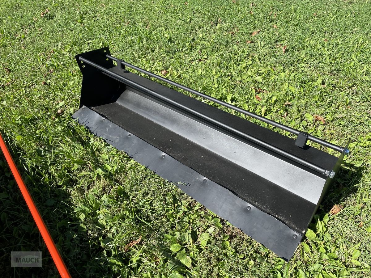 Rasentraktor des Typs Husqvarna Rider Kehrmaschine für P524X EFI, Neumaschine in Burgkirchen (Bild 8)