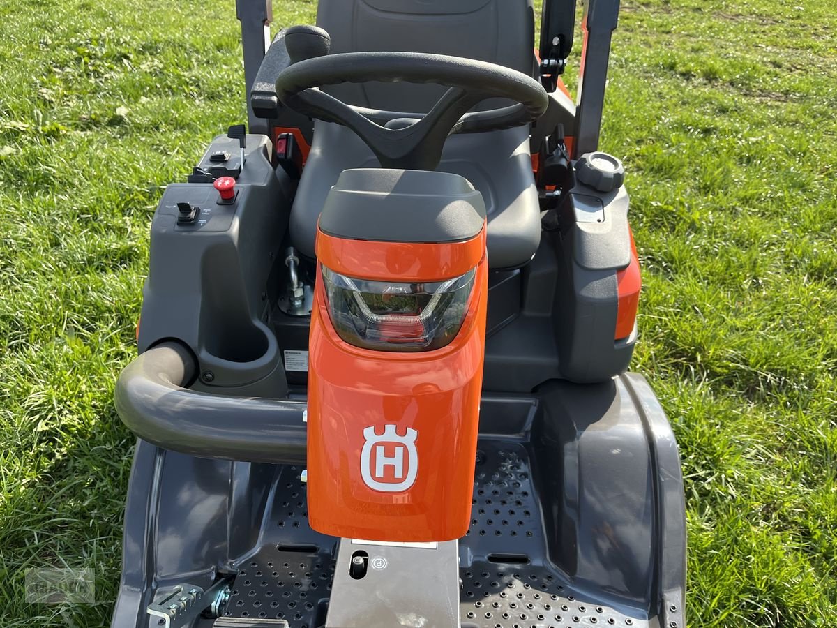 Rasentraktor typu Husqvarna Rider P 524X EFI AWD Mähdeck, Neumaschine v Burgkirchen (Obrázek 14)