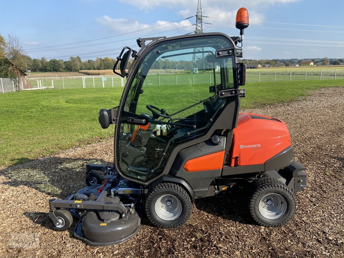 Rasentraktor a típus Husqvarna Rider P 525DX Kabine mit Mähdeck, Neumaschine ekkor: Burgkirchen (Kép 3)
