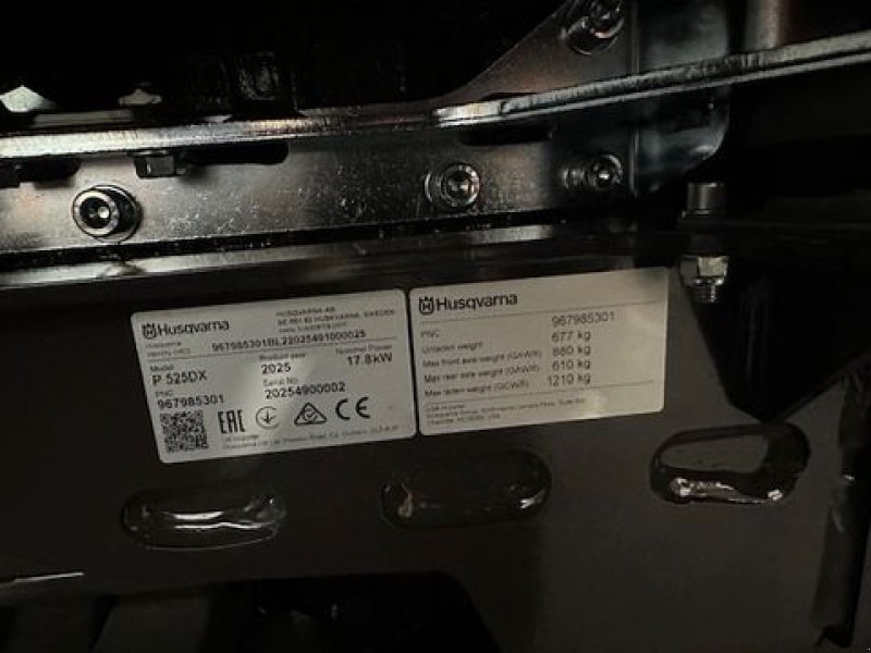 Rasentraktor van het type Husqvarna Rider P525DX mit 155Xcm Mähdeck, Diesel 24,21PS, Neumaschine in Tamsweg (Foto 7)