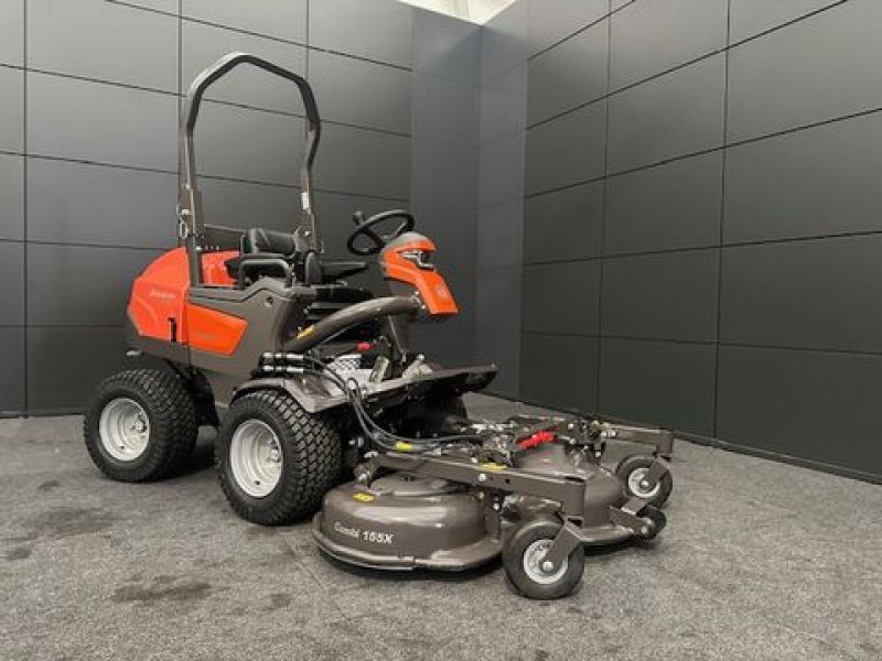 Rasentraktor van het type Husqvarna Rider P525DX mit 155Xcm Mähdeck, Diesel 24,21PS, Neumaschine in Tamsweg (Foto 1)