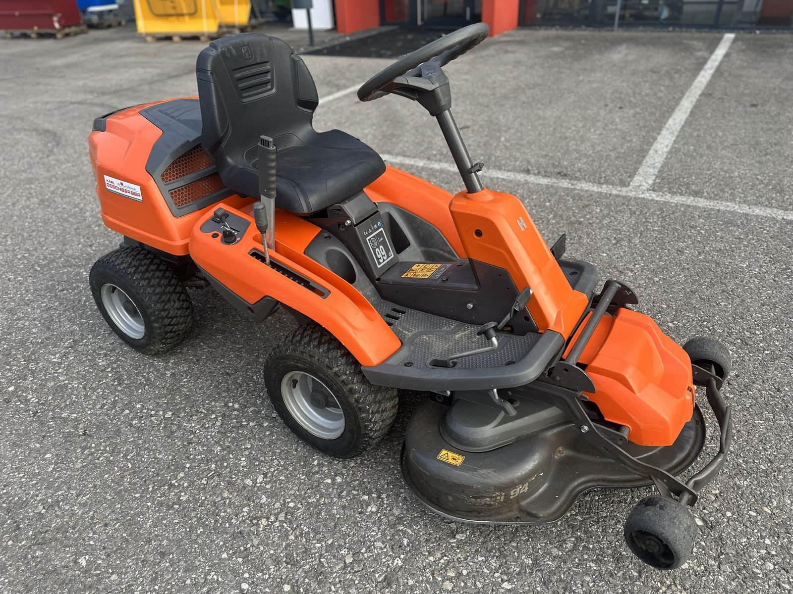 Rasentraktor типа Husqvarna Rider R 214C, Gebrauchtmaschine в St. Marienkirchen (Фотография 2)