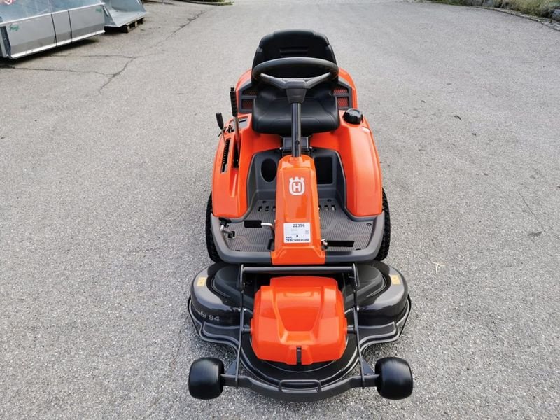 Rasentraktor typu Husqvarna Rider R 214C, Neumaschine v St. Marienkirchen (Obrázek 2)