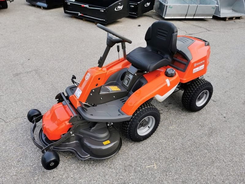 Rasentraktor typu Husqvarna Rider R 214C, Neumaschine v St. Marienkirchen (Obrázek 1)