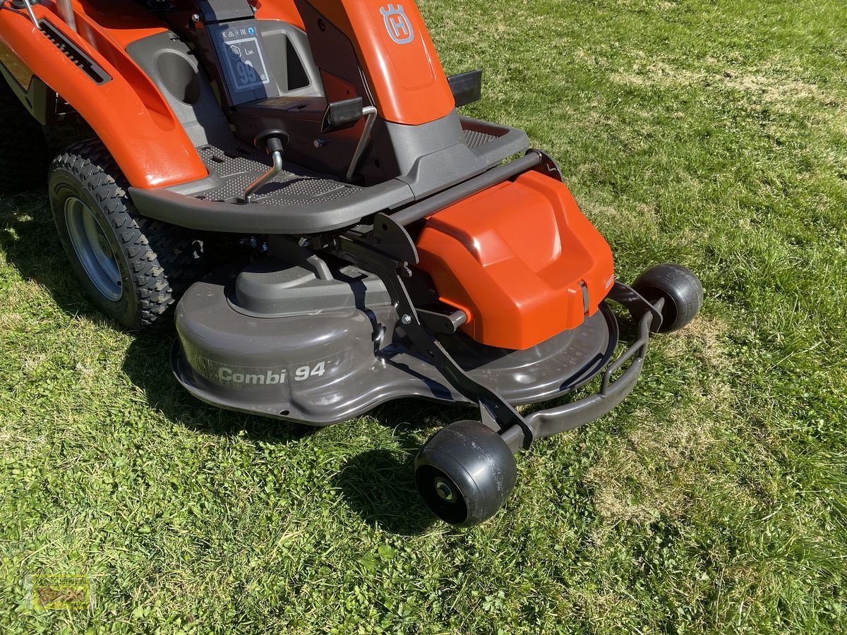 Rasentraktor typu Husqvarna Rider R 216T AWD, Neumaschine v Kötschach (Obrázek 10)