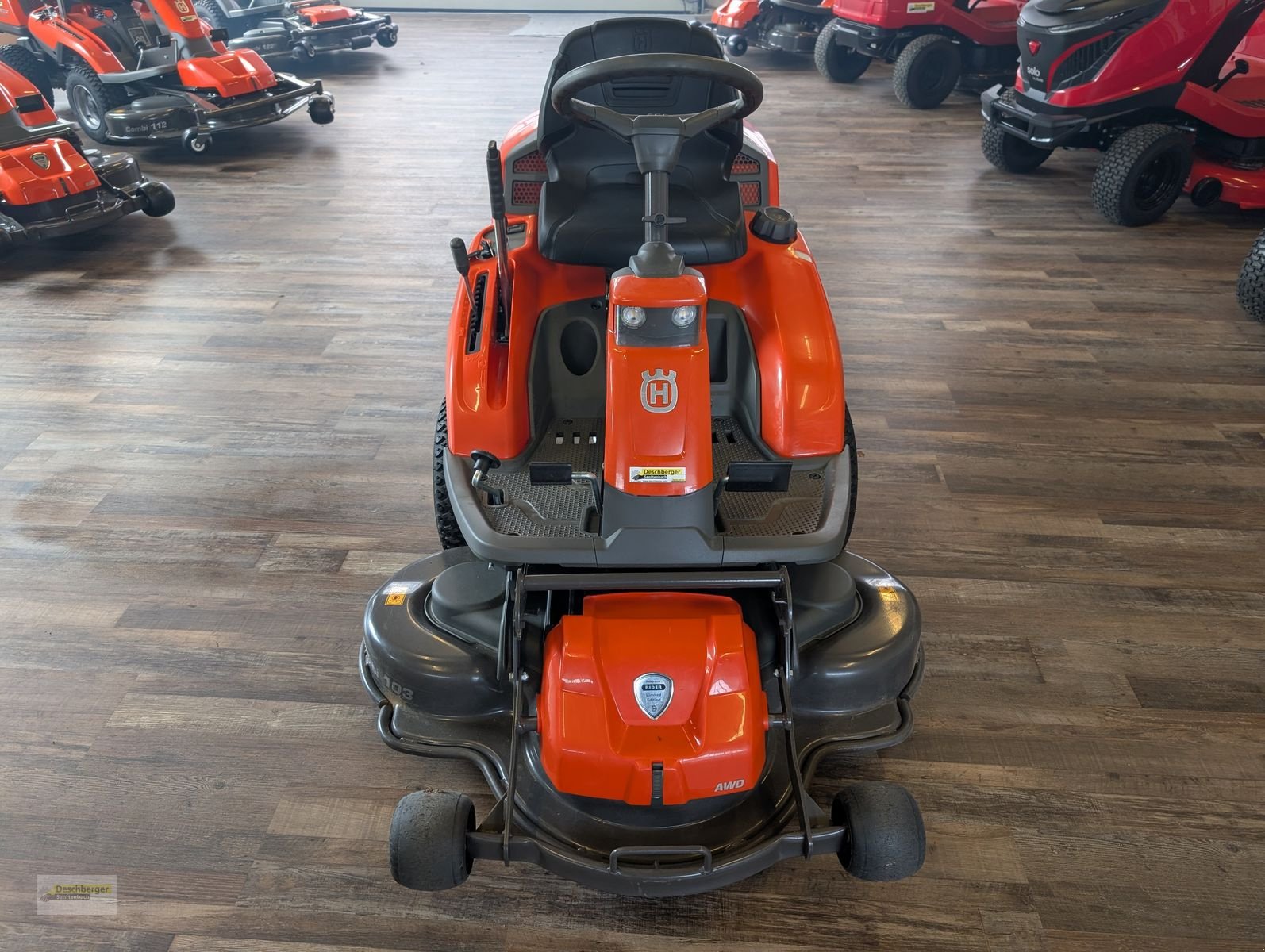 Rasentraktor typu Husqvarna Rider R 216TC AWD Limited Edition, Vorführmaschine v Senftenbach (Obrázek 2)