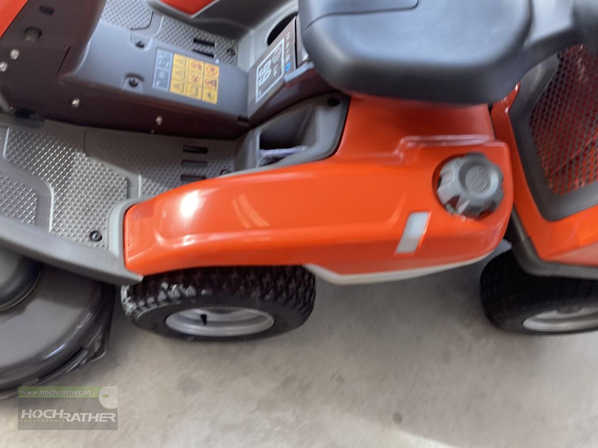 Rasentraktor des Typs Husqvarna Rider R 316 TsX AWD, Neumaschine in Kronstorf (Bild 3)