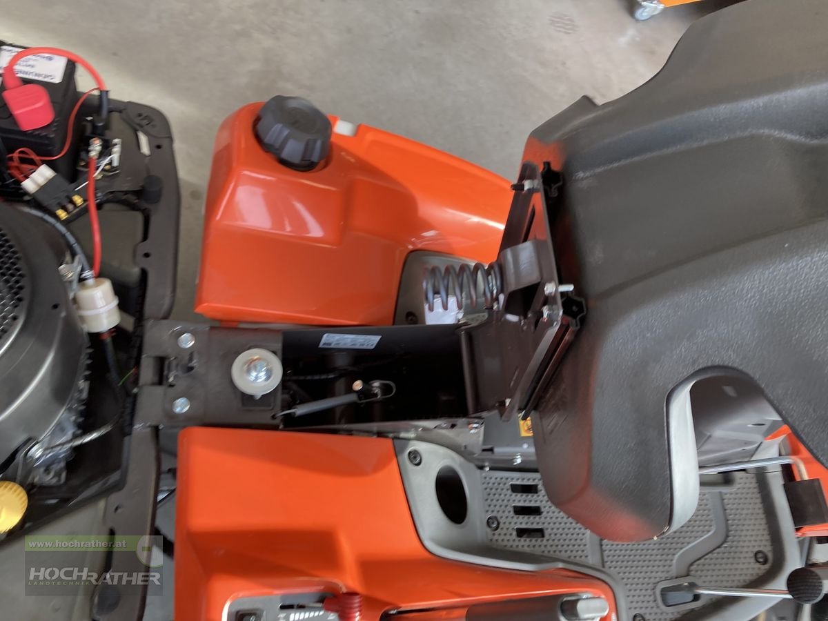 Rasentraktor des Typs Husqvarna Rider R 316 TsX AWD, Neumaschine in Kronstorf (Bild 13)