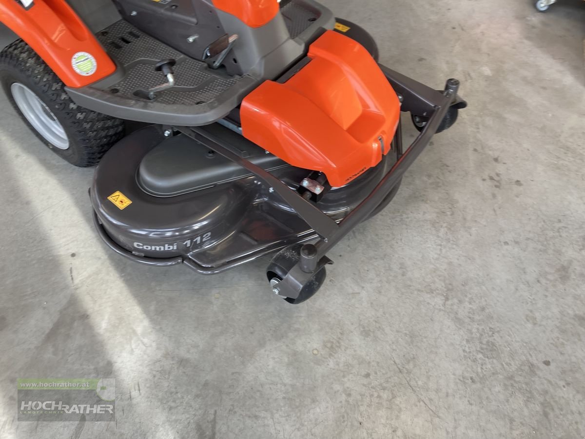 Rasentraktor des Typs Husqvarna Rider R 316 TsX AWD, Neumaschine in Kronstorf (Bild 5)