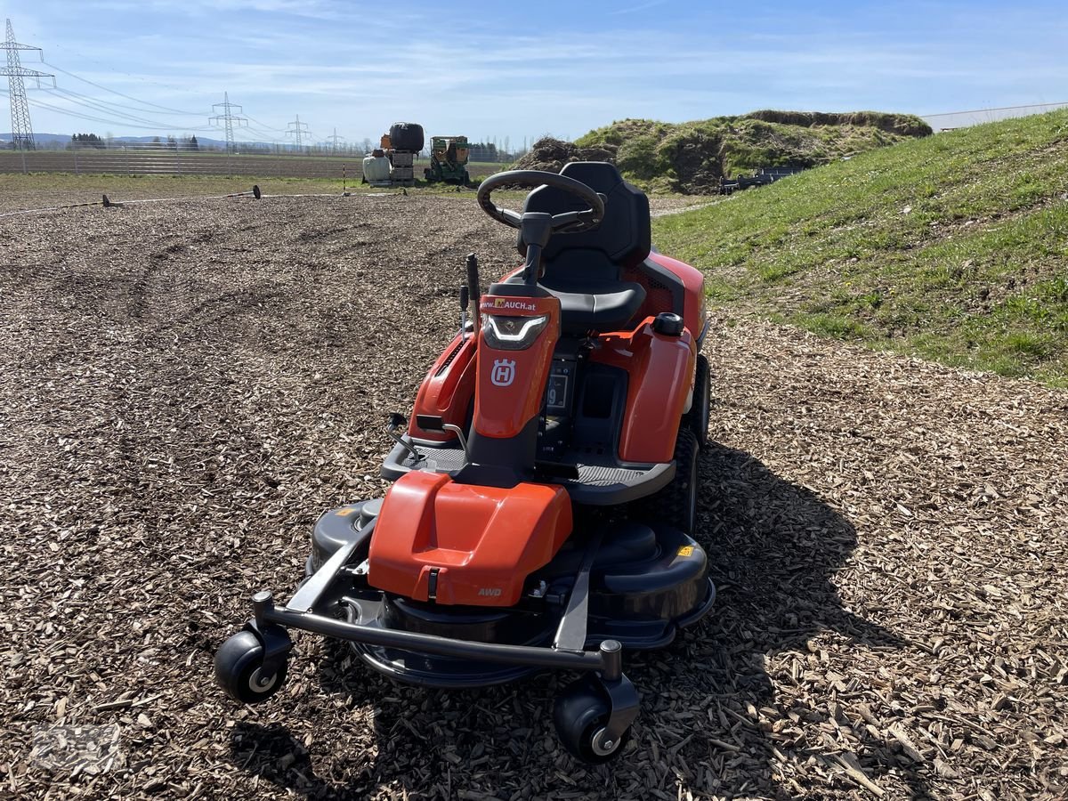 Rasentraktor a típus Husqvarna Rider  R 316TsX AWD, Neumaschine ekkor: Burgkirchen (Kép 30)