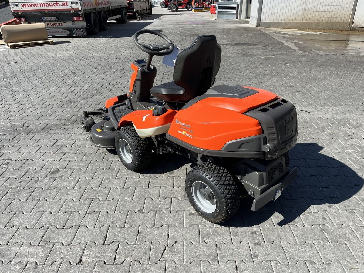 Rasentraktor typu Husqvarna Rider R 320X AWD mit 55h, Gebrauchtmaschine v Burgkirchen (Obrázek 9)