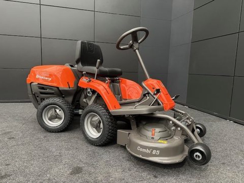 Rasentraktor des Typs Husqvarna Rider R112C mit 85cm Mähdeck 11,3PS, Neumaschine in Tamsweg (Bild 1)