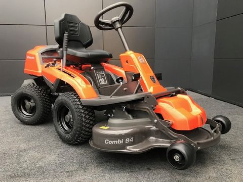 Rasentraktor des Typs Husqvarna Rider R214TC Comfort Edition 94cm Mähdeck 15,3PS, Neumaschine in Tamsweg (Bild 4)