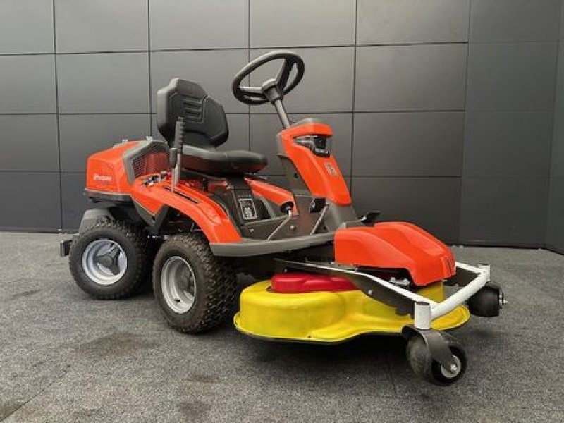 Rasentraktor του τύπου Husqvarna Rider R316TsX AWD mit 103cm Mähdeck, gebraucht, Gebrauchtmaschine σε Tamsweg