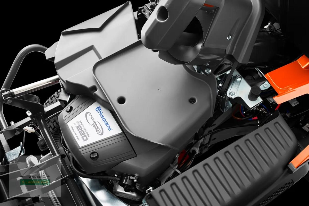 Rasentraktor tip Husqvarna Rider RC320TS AWD incl 112cm Mähdeck, Neumaschine in Engerwitzdorf (Poză 9)