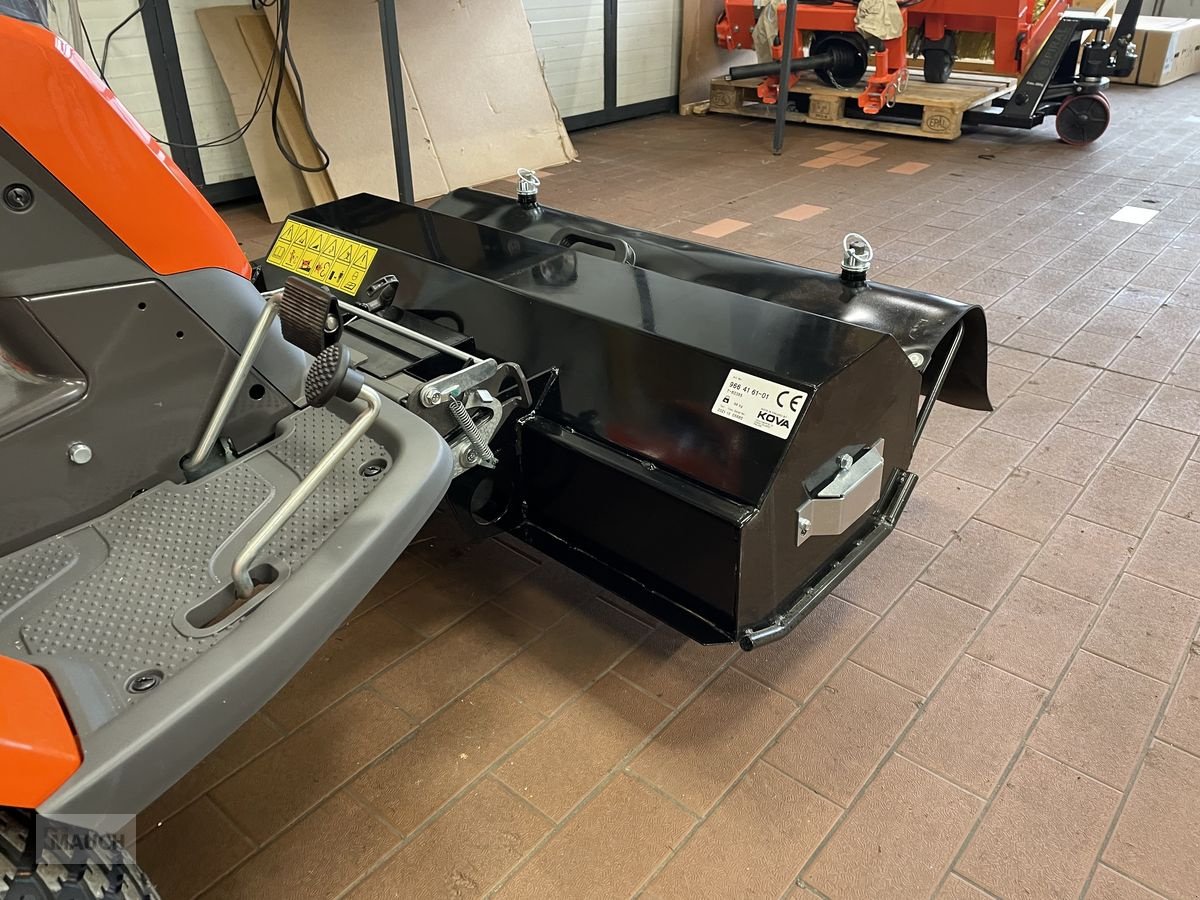 Rasentraktor des Typs Husqvarna Schlegelmäher für 300er Serie, Neumaschine in Burgkirchen (Bild 3)