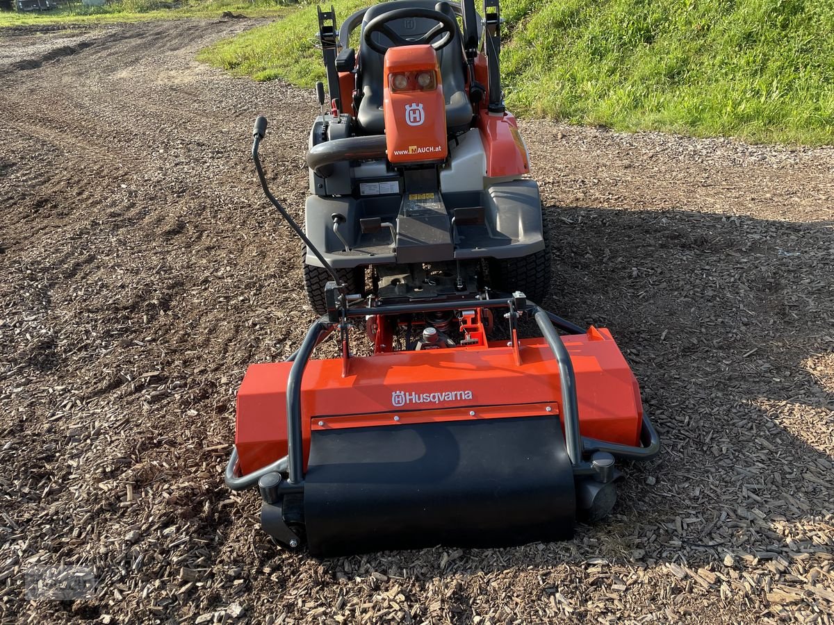 Rasentraktor des Typs Husqvarna Schlegelmäher für 500er Serie NEU, Neumaschine in Burgkirchen (Bild 1)