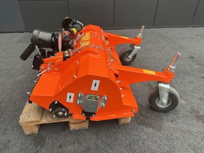 Rasentraktor des Typs Husqvarna Schlegelmähwerk zu Husqvarna Rider 500er Serie, Vorführmaschine in Tamsweg (Bild 10)