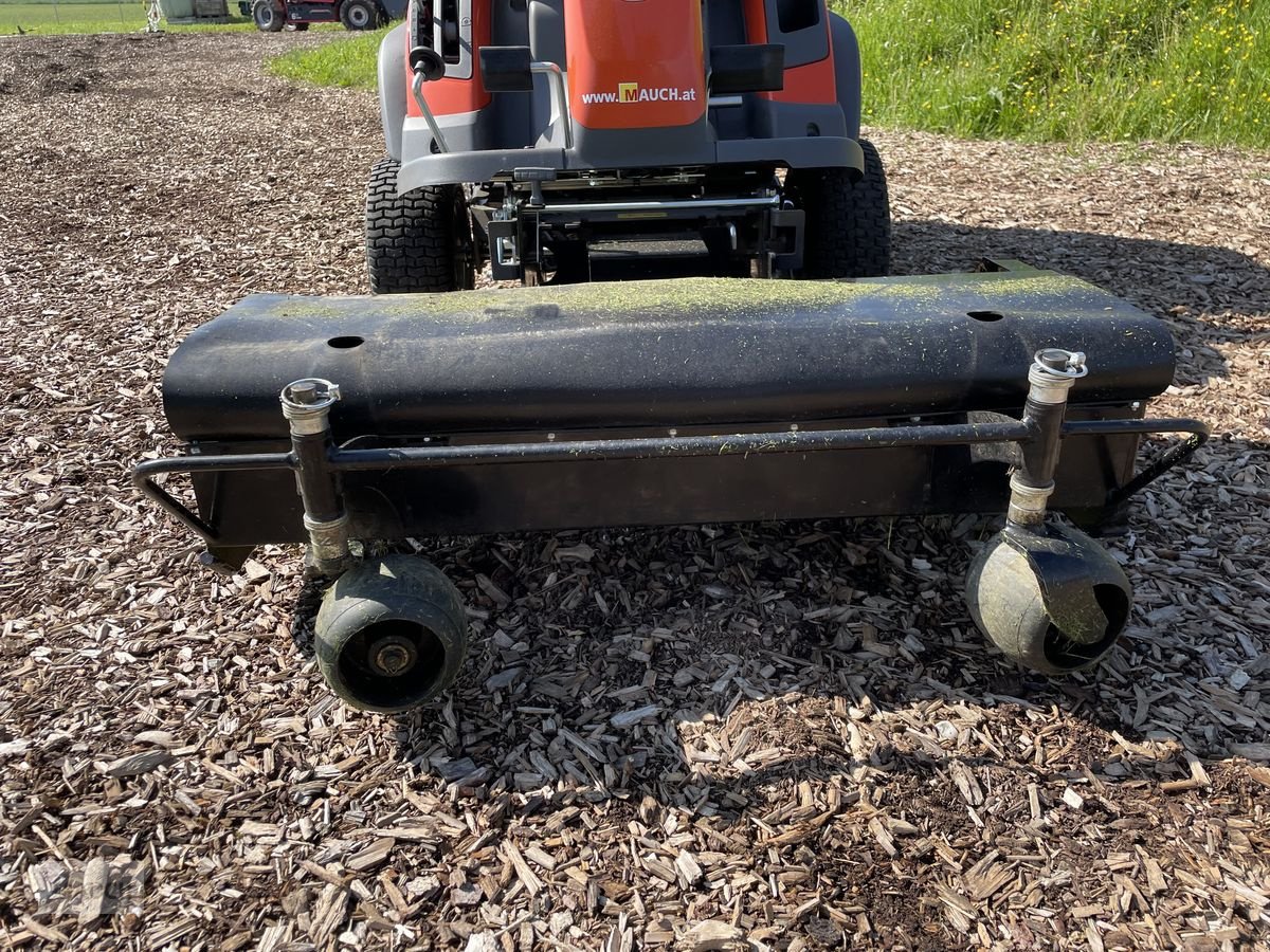 Rasentraktor des Typs Husqvarna Schlegelmulcher für 300er Serie, Neumaschine in Burgkirchen (Bild 10)