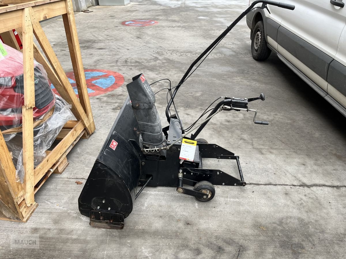 Rasentraktor des Typs Husqvarna Schneefräse für 300er Serie, Gebrauchtmaschine in Burgkirchen (Bild 2)