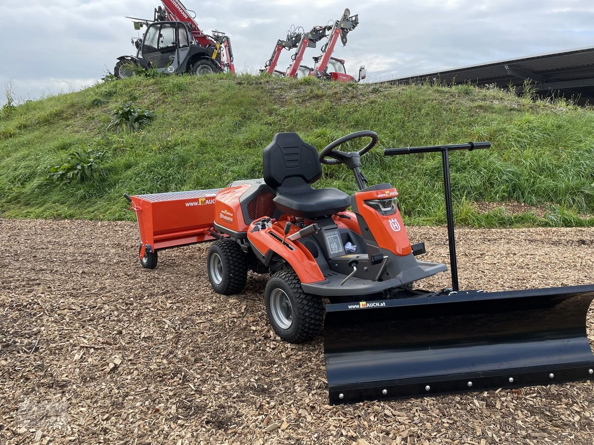 Rasentraktor des Typs Husqvarna Schneeschild für 300er Serie 316TsX, 320X, Neumaschine in Burgkirchen (Bild 4)