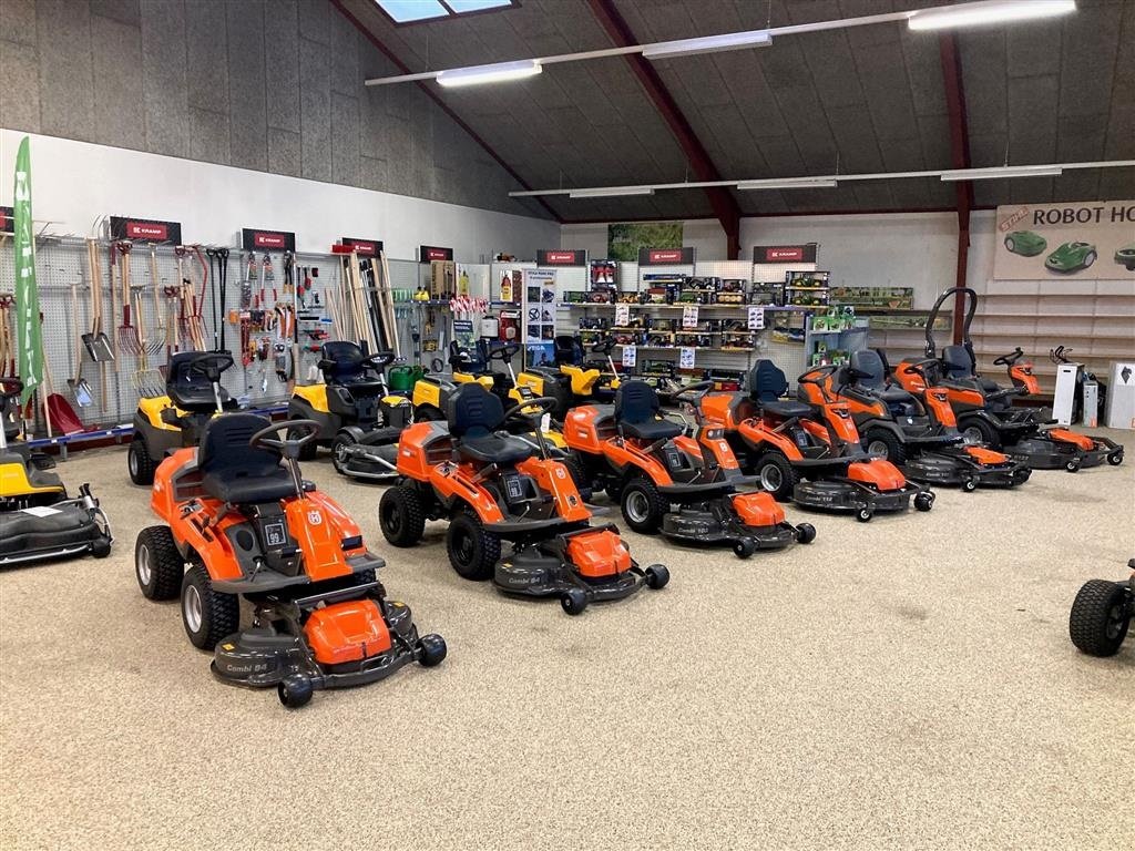 Rasentraktor tip Husqvarna Sonstiges, Gebrauchtmaschine in Tinglev (Poză 1)