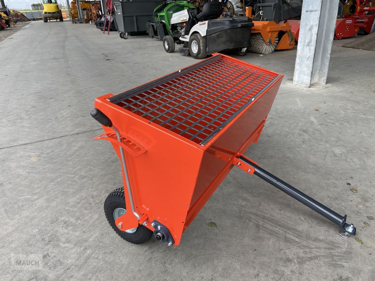 Rasentraktor des Typs Husqvarna Streuwagen Profi, Neumaschine in Burgkirchen (Bild 12)