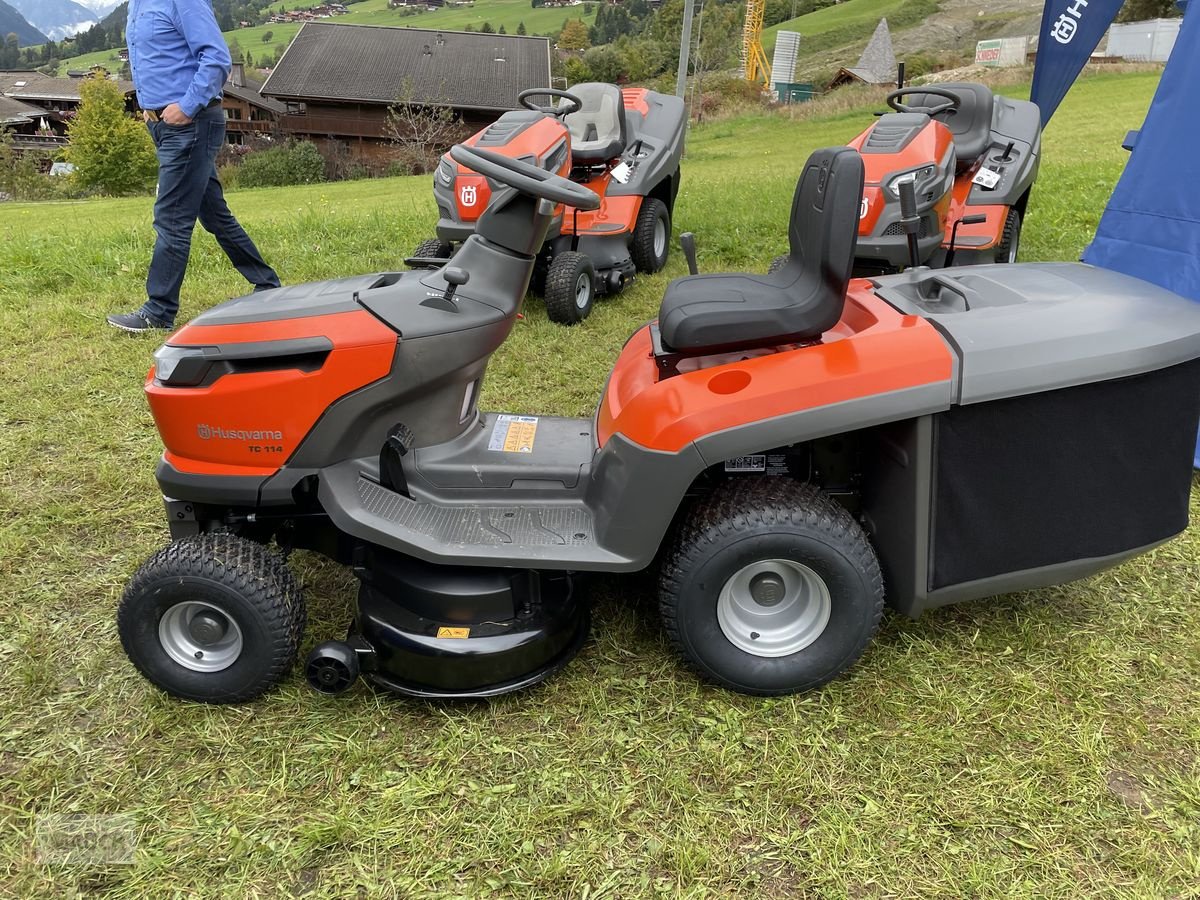 Rasentraktor des Typs Husqvarna TC 114 FRÜHBEZUGSAKTION, Neumaschine in Burgkirchen (Bild 14)
