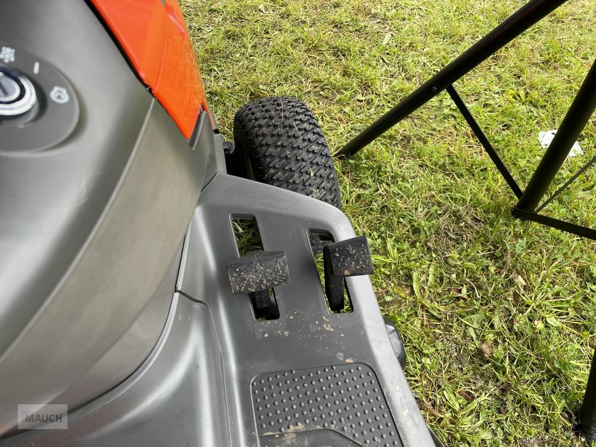 Rasentraktor des Typs Husqvarna TC 114 FRÜHBEZUGSAKTION, Neumaschine in Burgkirchen (Bild 22)