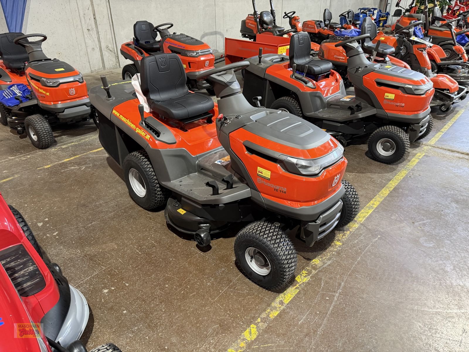 Rasentraktor typu Husqvarna TC 114 Rasentraktor, Neumaschine v Kötschach (Obrázek 3)