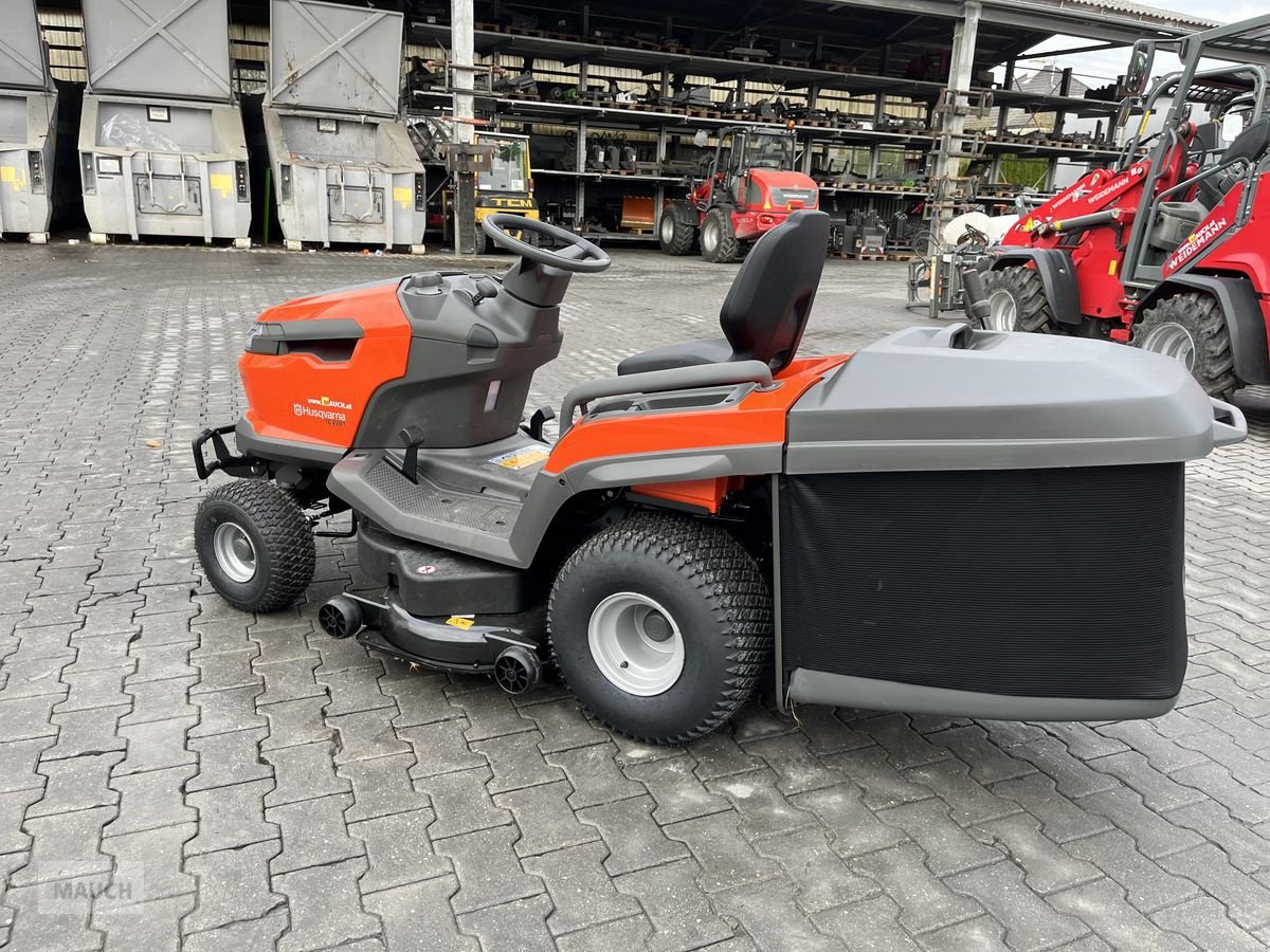 Rasentraktor des Typs Husqvarna TC 220T 20PS NEU AKTION!! LAGERND 2025, Neumaschine in Burgkirchen (Bild 18)