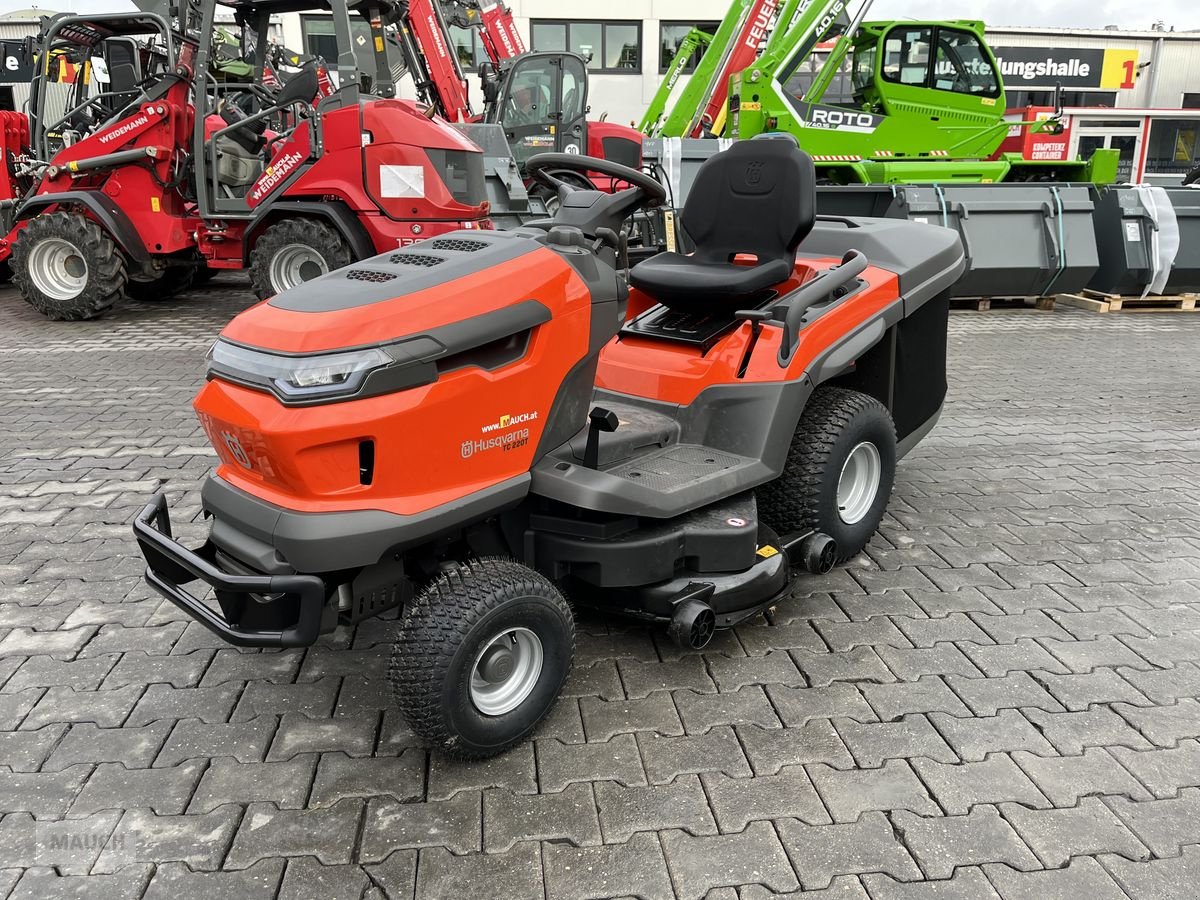 Rasentraktor des Typs Husqvarna TC 220T 20PS NEU AKTION!! LAGERND 2025, Neumaschine in Burgkirchen (Bild 15)