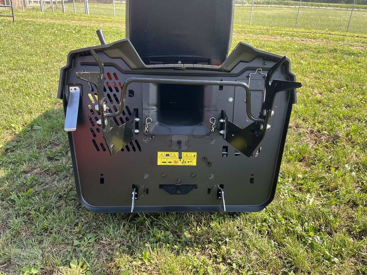 Rasentraktor typu Husqvarna TC 238TX NEUMASCHINE 20PS, Neumaschine v Burgkirchen (Obrázek 2)