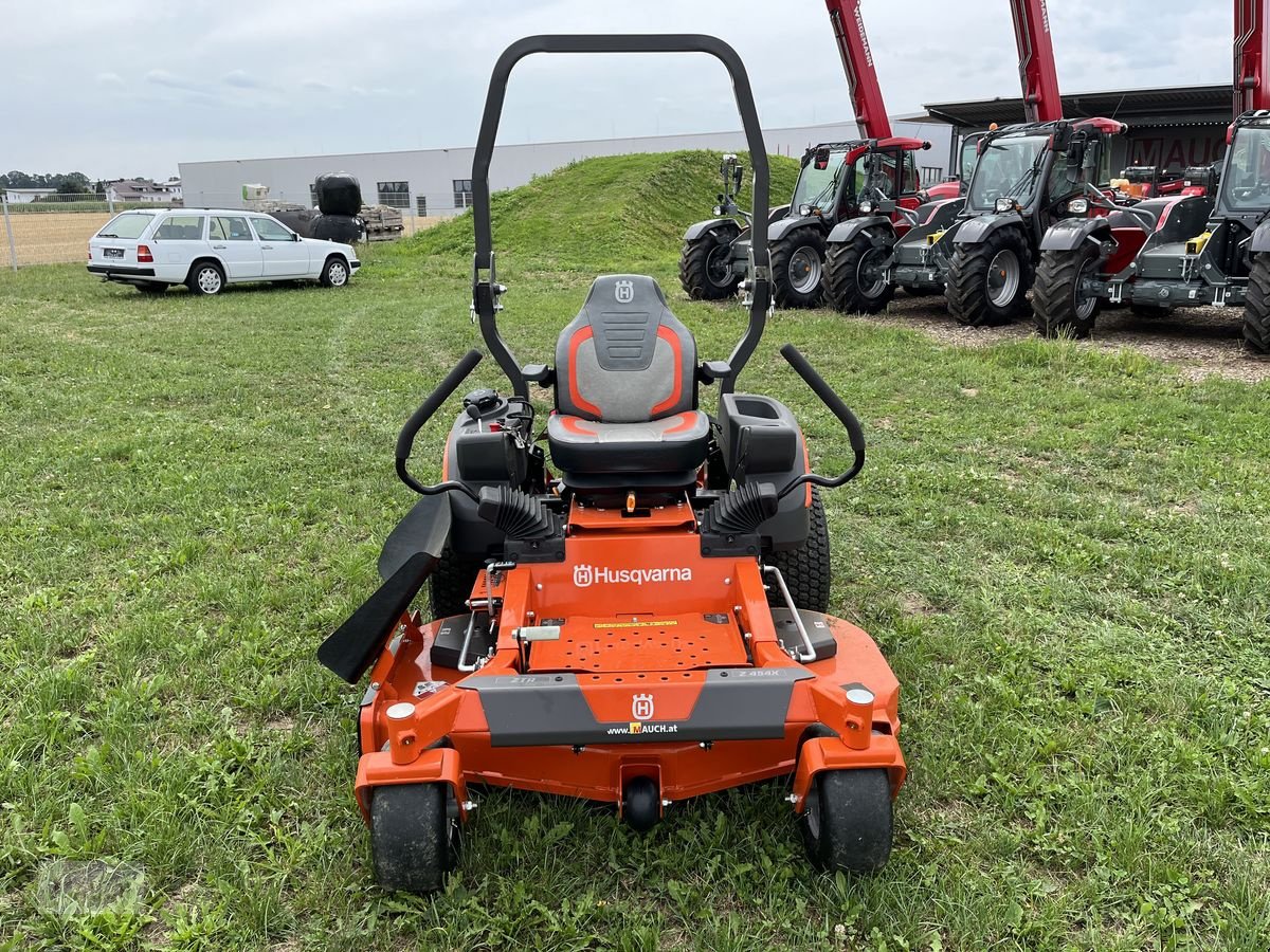 Rasentraktor des Typs Husqvarna Zero Turn Z 454X FRÜHBEZUGSAKTION!!, Neumaschine in Burgkirchen (Bild 9)