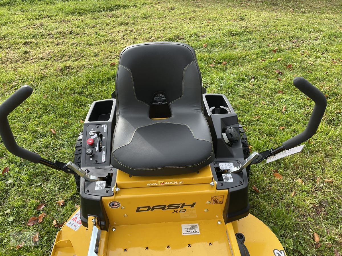 Rasentraktor des Typs Hustler  Dash XD 42 mit 107cm NEUMASCHINE, Neumaschine in Burgkirchen (Bild 2)
