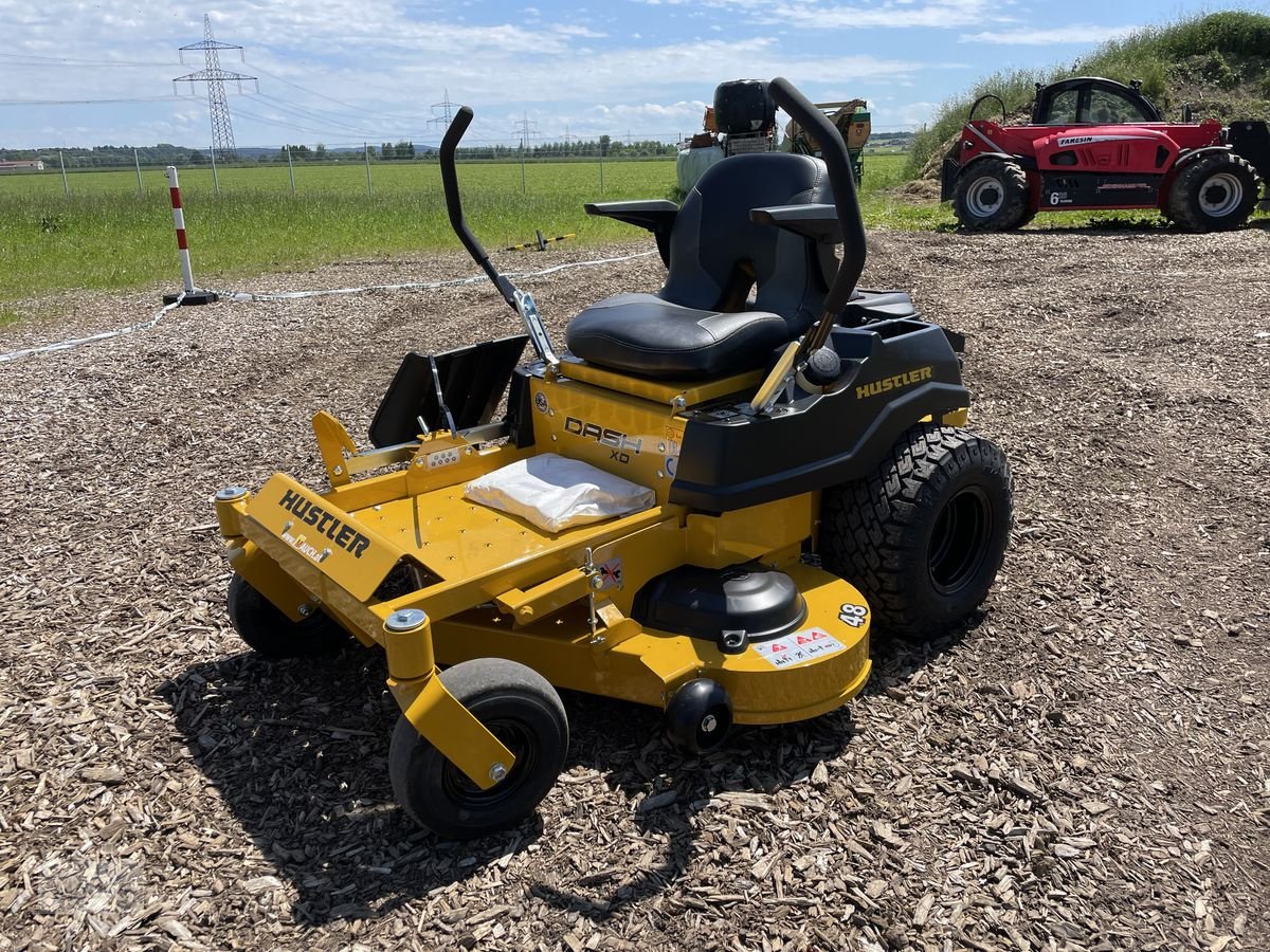 Rasentraktor des Typs Hustler  Dash XD 48 mit 122cm NEUMASCHINE, Neumaschine in Burgkirchen (Bild 5)