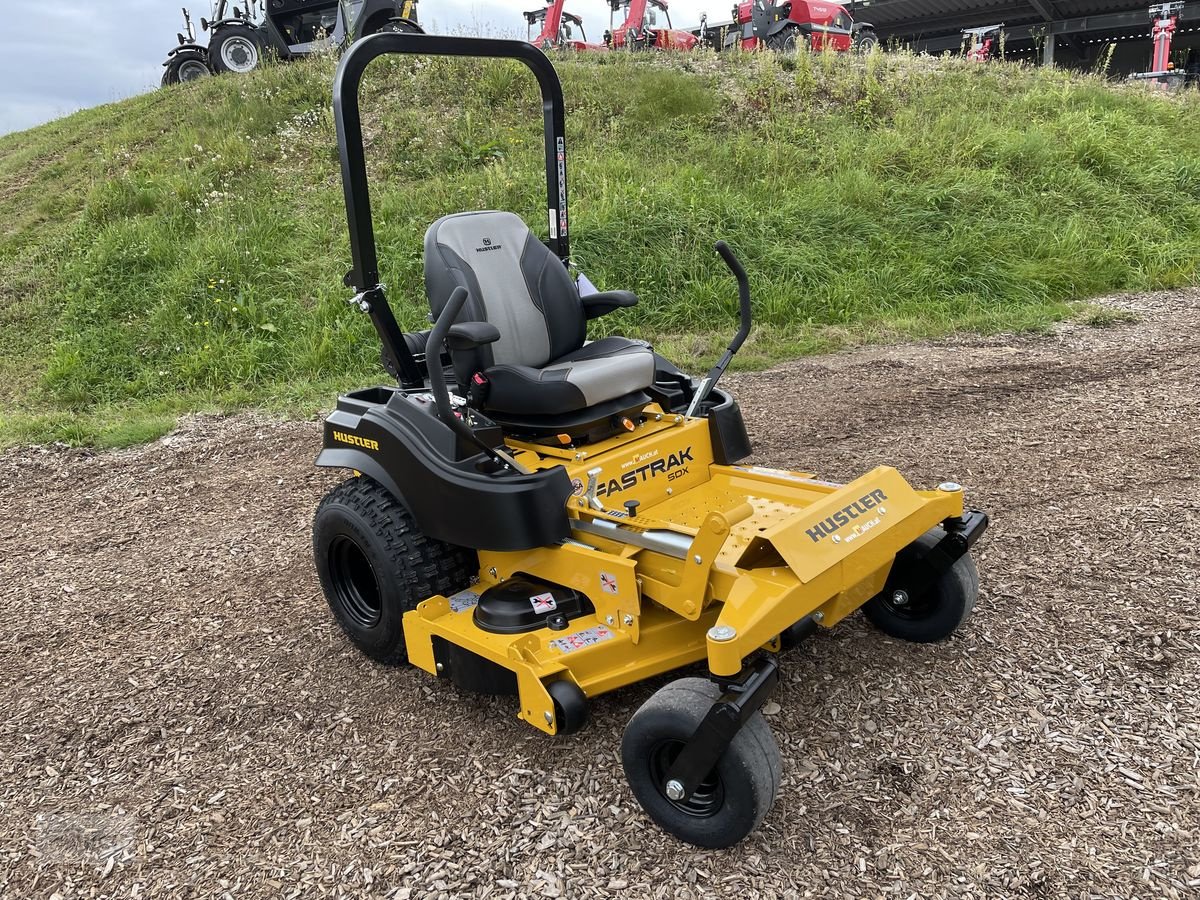 Rasentraktor des Typs Hustler  Fastrak SDX 54&#34; 137cm Schnittbreite Vorführe, Vorführmaschine in Burgkirchen (Bild 16)