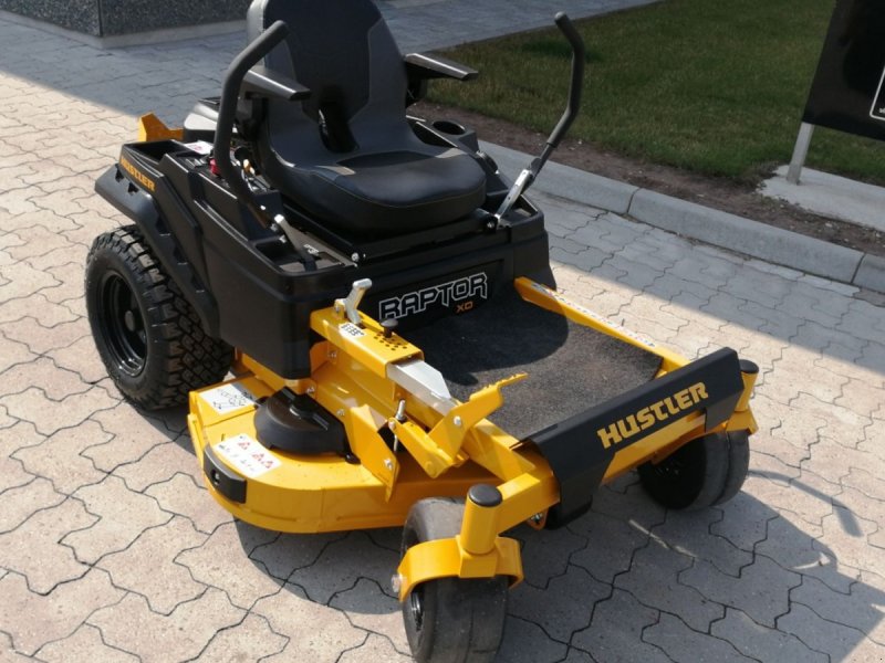 Rasentraktor des Typs Hustler  Raptor XD 48 RD, Gebrauchtmaschine in Vrå (Bild 1)