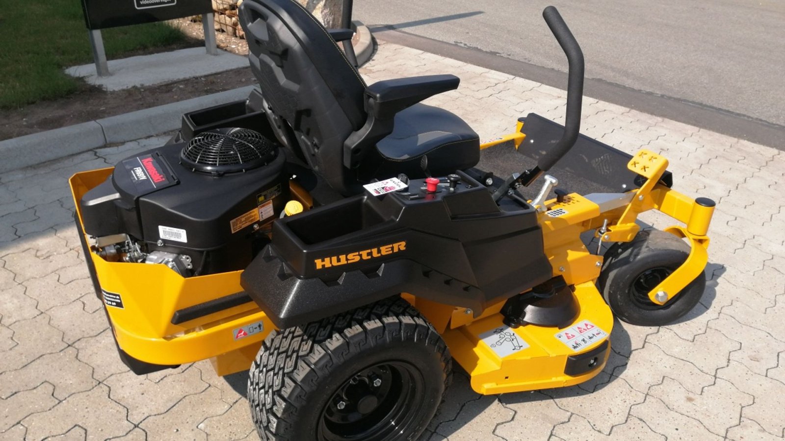 Rasentraktor Türe ait Hustler  Raptor XD 48 RD, Gebrauchtmaschine içinde Vrå (resim 3)