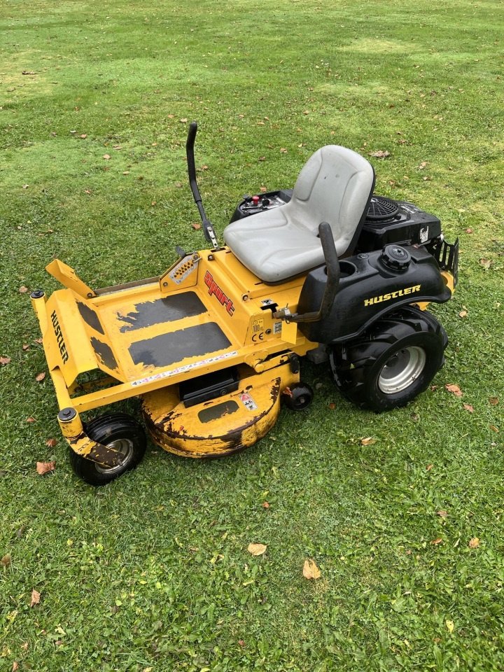Rasentraktor typu Hustler  SPORT 19 42", Gebrauchtmaschine v Jelling (Obrázek 6)