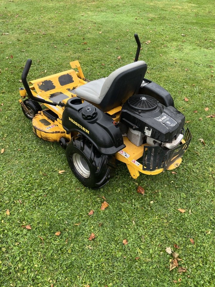 Rasentraktor typu Hustler  SPORT 19 42", Gebrauchtmaschine v Jelling (Obrázek 5)