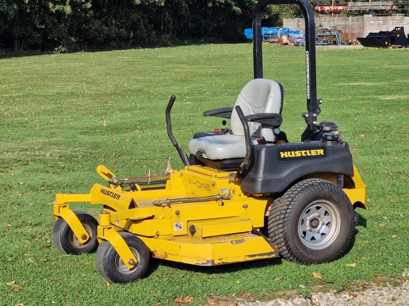 Rasentraktor des Typs Hustler  X-ONE, Gebrauchtmaschine in Jelling (Bild 1)