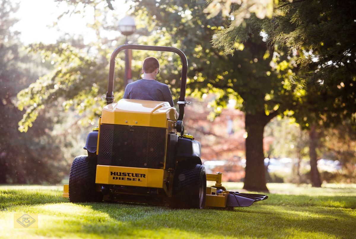 Rasentraktor типа Hustler  Z-Diesel 72&#34; Zero-Turn Aufsitzmäher, Gebrauchtmaschine в Beelen (Фотография 5)