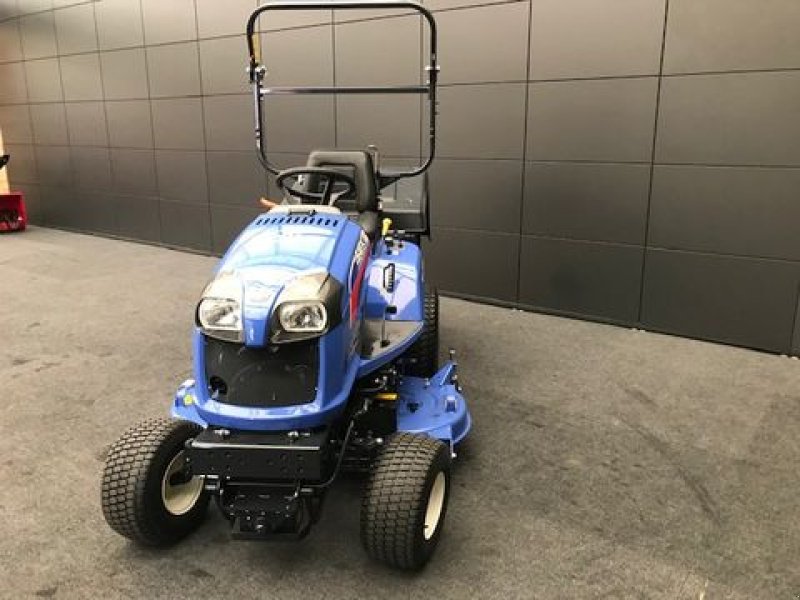 Rasentraktor des Typs Iseki Rasentraktor SXG326 Bodenentleerung 1,37m 27PS, Neumaschine in Tamsweg (Bild 11)