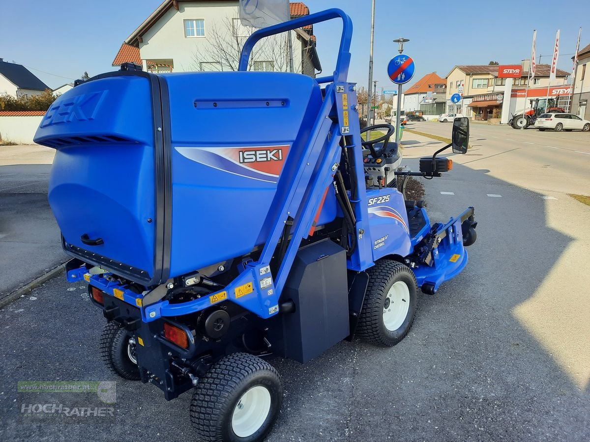 Rasentraktor des Typs Iseki SF 225, Neumaschine in Kronstorf (Bild 4)