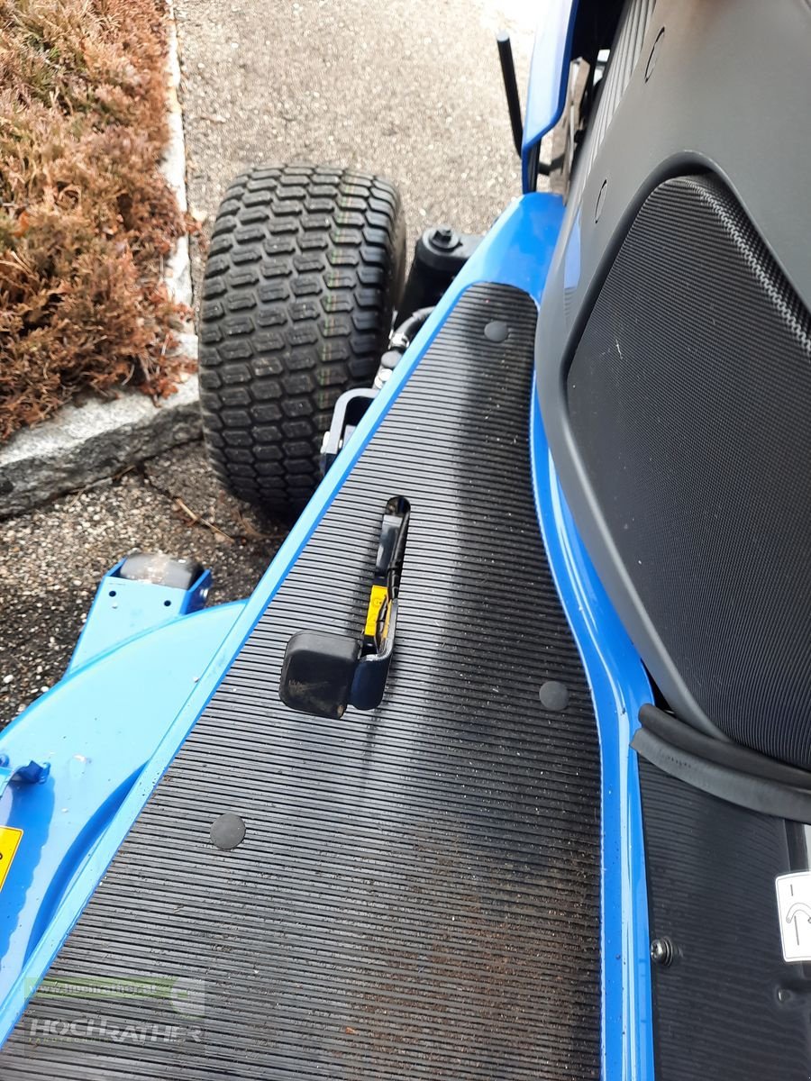 Rasentraktor des Typs Iseki SXG 327, Neumaschine in Kronstorf (Bild 12)