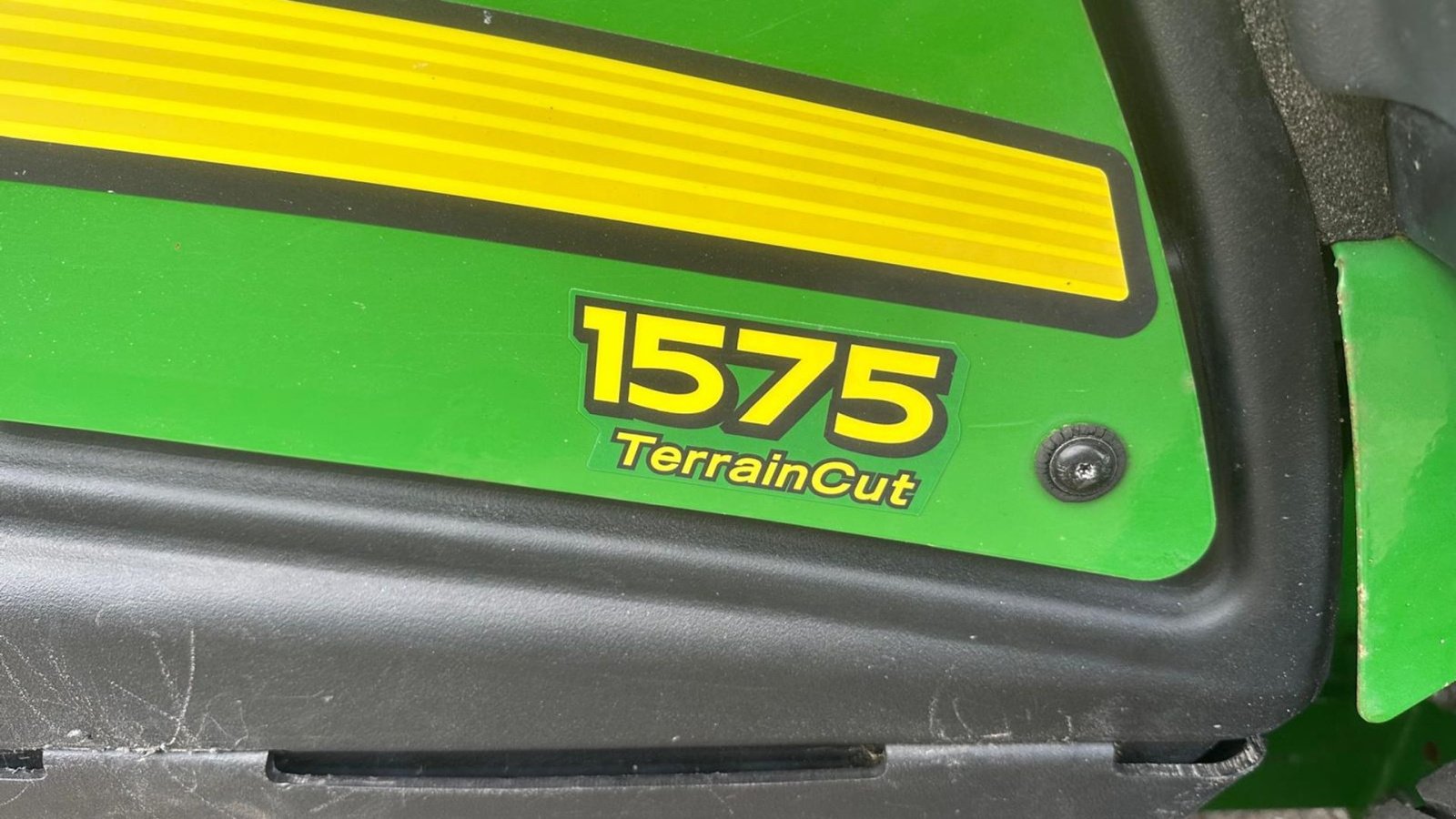 Rasentraktor des Typs John Deere 1575, Gebrauchtmaschine in Middelfart (Bild 7)